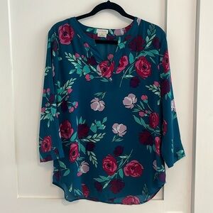Women’s Van Heusen Floral Blouse - M